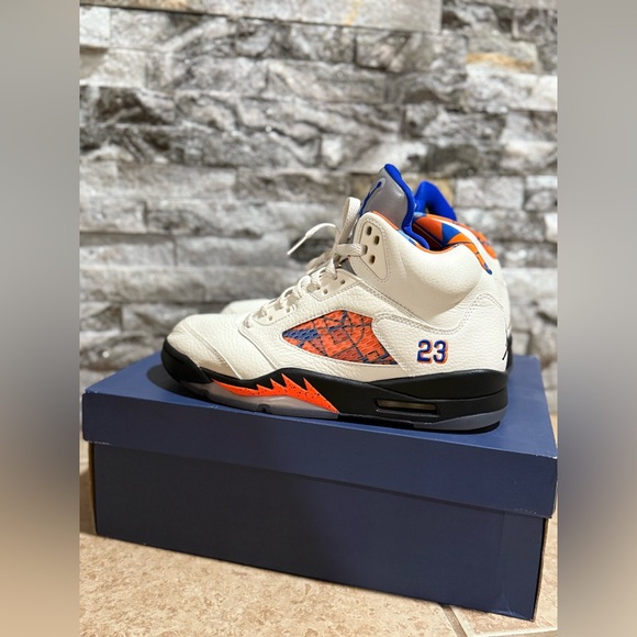 Jordan International 5s - Picture 5 of 9